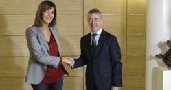 Los dos grandes partidos continúan flagelando a España