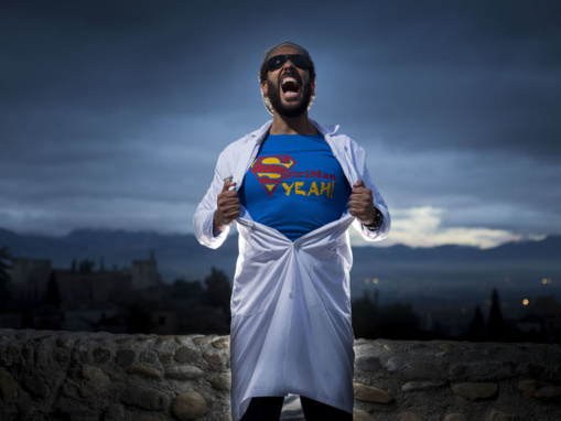 El doctor "Spiriman", azote de la decadente sanidad andaluza