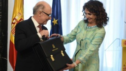 La nueva ministra Montero hará bueno a Montoro La nueva ministra Montero hará bueno a Montoro