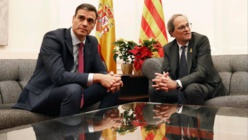 España es humillada por Pedro Sánchez en Cataluña España es humillada por Pedro Sánchez en Cataluña