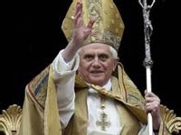 El 'perdón' de Benedicto XVI a la banda fanática sería indigno