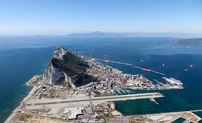 Gibraltar es la gran vergüenza de España, no sólo porque es la única colonia de Europa, sino porque los políticos españoles la han hecho fuerte y la han tratado mejor que al propio territorio español