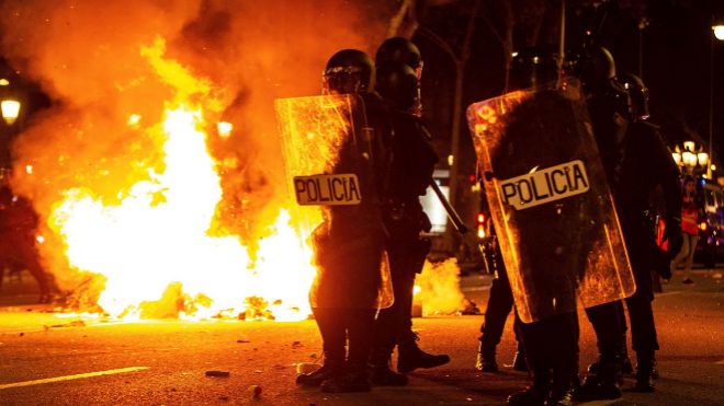 La torpeza y la imbecilidad del poder político está detrás de la violencia que infecta las ciudades