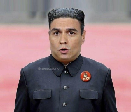 El presidente español Pedro Sánchez ridiculizado con atuendo de tirano coreano El presidente español Pedro Sánchez ridiculizado con atuendo de tirano coreano