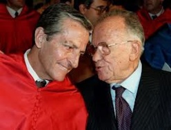 Cuidado con la exaltación de Suárez porque se están consagrando grandes mentiras Cuidado con la exaltación de Suárez porque se están consagrando grandes mentiras