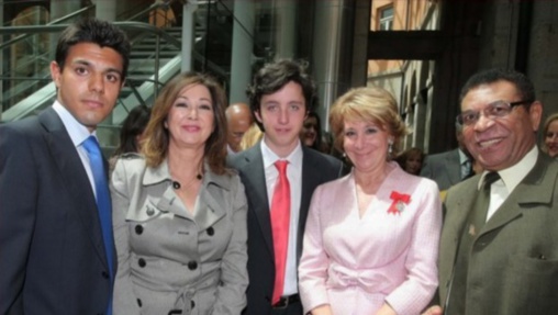 El pequeño Nicolás pone en ridículo a las élites que controlan España El pequeño Nicolás pone en ridículo a las élites que controlan España