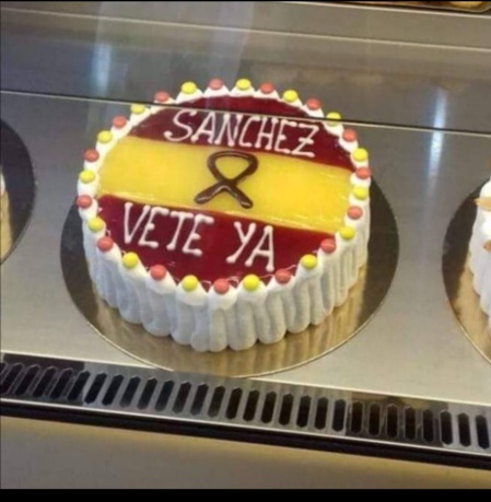 Tarta favorita de los españoles en la cena de Navidad. Tarta favorita de los españoles en la cena de Navidad.