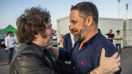 Milei y Abascal. Cambio real en Argentina y esperanza de cambio en España Milei y Abascal. Cambio real en Argentina y esperanza de cambio en España