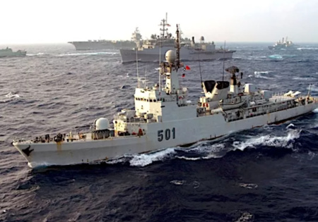 Inquietud en España ante el despliegue militar de Marruecos en aguas próximas a Canarias Inquietud en España ante el despliegue militar de Marruecos en aguas próximas a Canarias