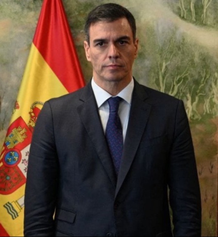 Pedro Sánchez, uno de los peores seres humanos de la Historia: egoísta, traidor, codicioso, vengativo, rastrero, cobarde, corrupto, ególatra. desequilibrado y lleno de odio. Pedro Sánchez, uno de los peores seres humanos de la Historia: egoísta, traidor, codicioso, vengativo, rastrero, cobarde, corrupto, ególatra. desequilibrado y lleno de odio.