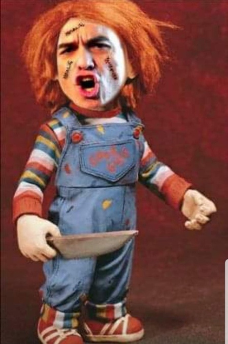 Una de las miles de imágenes anti-Sánchez que circulan por las redes en España Una de las miles de imágenes anti-Sánchez que circulan por las redes en España