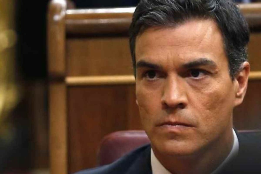 Odio extremo en un rostro tenebroso Odio extremo en un rostro tenebroso