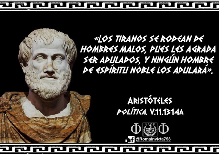 Sánchez juega con fuego al acuchillar la democracia Sánchez juega con fuego al acuchillar la democracia