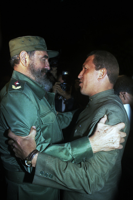 Fidel y Hugo Chávez, dos amigos y socios en la revolución Fidel y Hugo Chávez, dos amigos y socios en la revolución