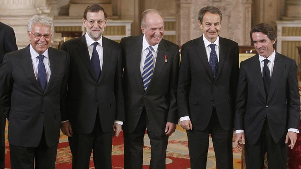 En la foto están los responsables del radicalismo y la decadencia de España, pero en ella falta el peor de todos, Pedro Sánchez, el maldito enterrador de lo mejor España