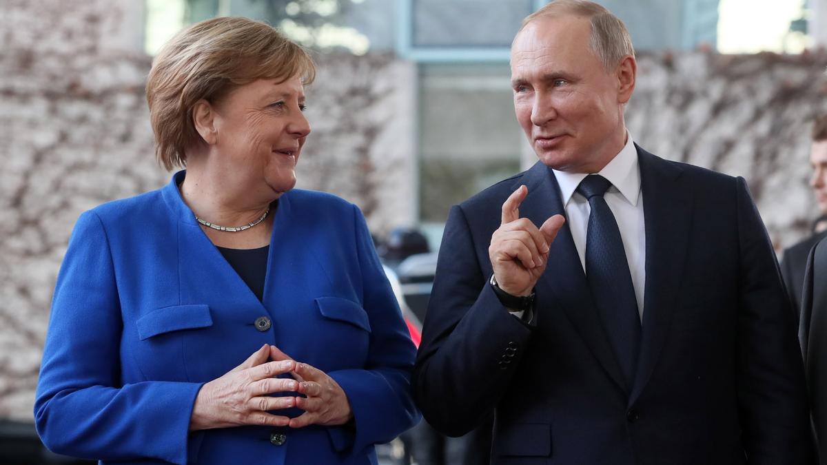 Putin y Merkel se entendían y tenían claro que la alianza Rusia-Europa convenía y reforzaba a ambas partes