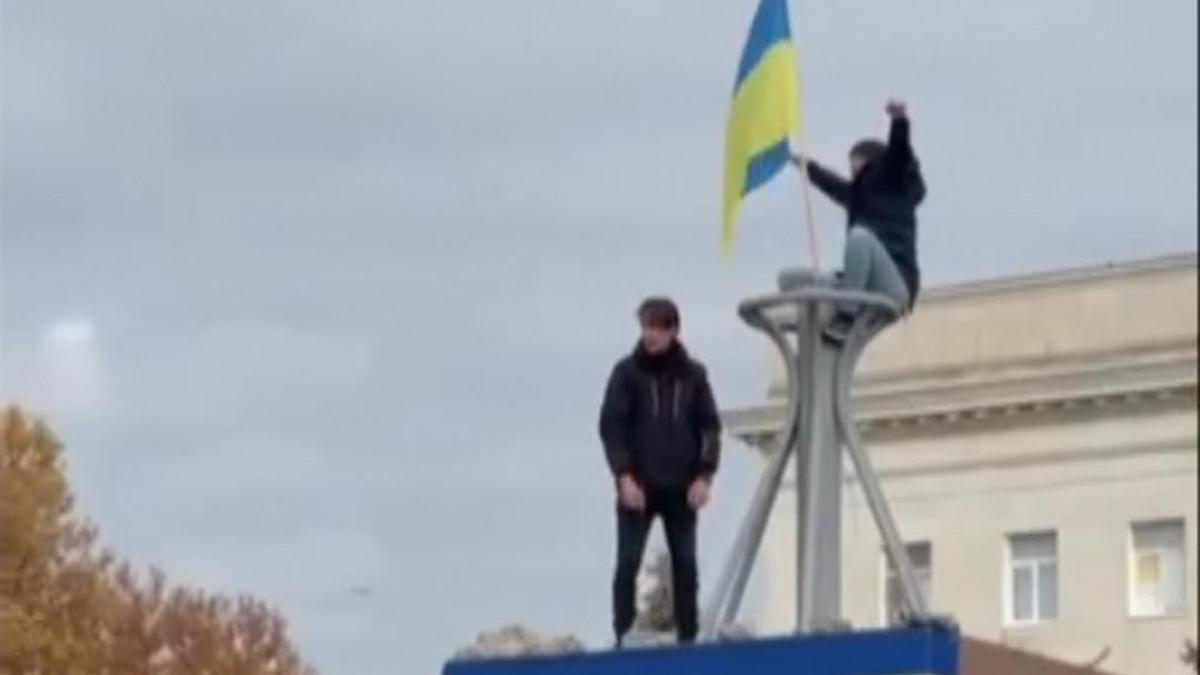 La bandera ucraniana en Jersón