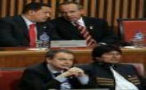 El derrotado comunismo resurge en el siglo XXI y habla español