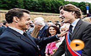 ¿Por qué cada día más políticos practican la corrupción y el nepotismo?