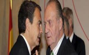 El rey ha pedido perdón, pero Zapatero se siente un héroe