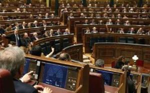 Otra de las grandes mentiras del sistema político español: "Sin políticos no hay democracia"