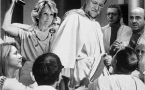 Meter la mano en el bolsillo del ciudadano, como hace Rajoy, es inmoral y contraproducente