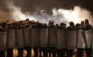 Defender al sátrapa o al pueblo: conflicto de lealtad en los cuerpos policiales y el Ejército