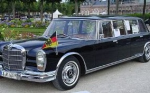 Coches oficiales contaminantes