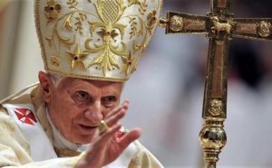 Se nos muere uno de los grandes papas