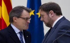 Políticos españoles "asustaviejas"