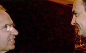 Elecciones 2008: Zapatero, asustado, saca a sus momias