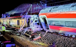 Catástrofe ferroviaria y negligencia mortal en la España de Sánchez