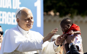El Papa León y Pedro Sánchez, dos visiones opuestas sobre España y la vida
