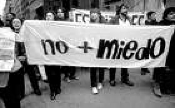 El miedo y la crisis fortalecen a los gobiernos y debilitan al ciudadano