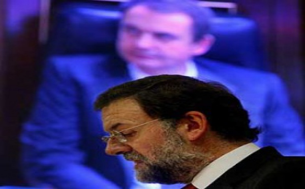 Rajoy dice que se bajaría el sueldo, pero no lo hace