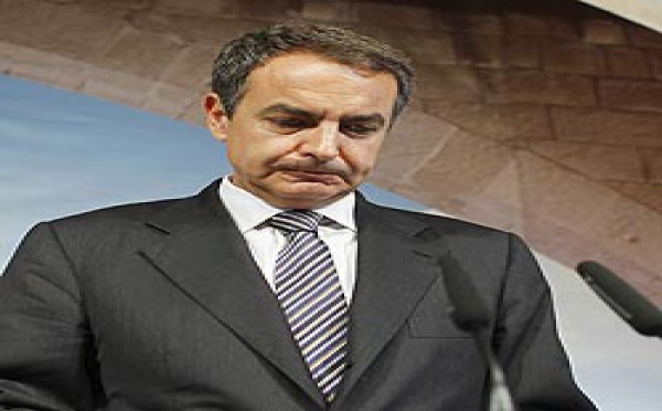 Zapatero se hace demócrata