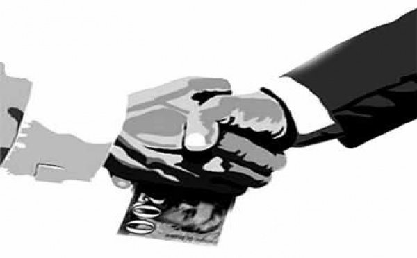 Votar cada dia contra los políticos que deslegitiman el sistema