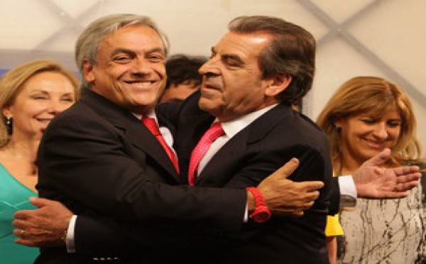 Chile entierra a Pinochet