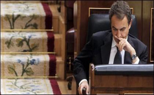 Si Zapatero dimitiera, tal vez sería perdonado por los españoles, pero si se aferra al poder, debería ser castigado 