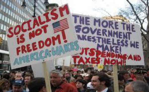 "Tea Party": menos despilfarro, menos corrupción, menos impuestos, menos gobierno... menos Obama, menos Zapatero