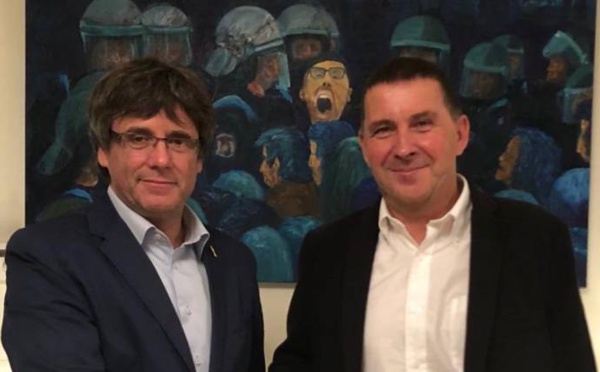 El gobierno de Pedro Sánchez con independentistas y totalitarios es el culmen de la corrupción y la bajeza política