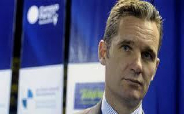 Una magnífica idea: las asambleas de indignados deben organizar "juicios" públicos de políticos corruptos e indecentes en las calles y plazas de España