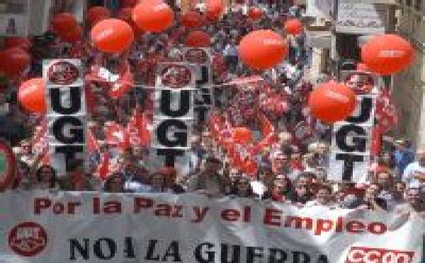 Comprados y controlados por el poder