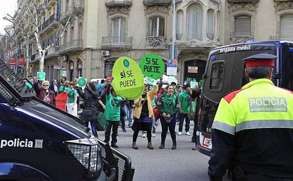 Los políticos del PP, asustados, recurren a la represión para evitar las protestas ciudadanas