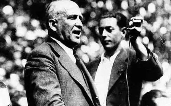 El socialismo es un suicidio (L)