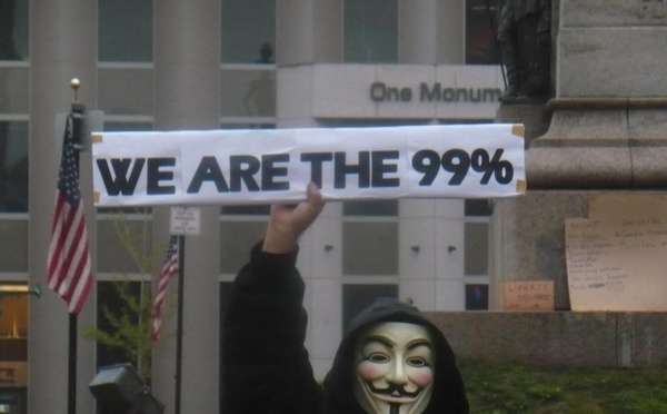 ¿Se atrevería usted a abrir su hogar a un político?