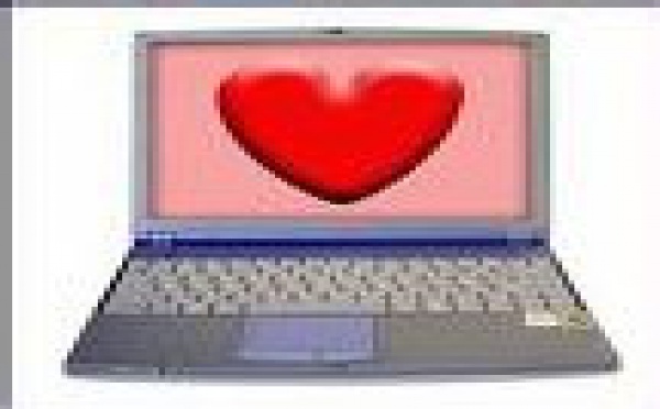 Humor: eran marido y mujer, chateaban y se enamoraron