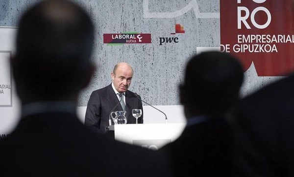 De Guindos miente al negar que España sea un país corrupto