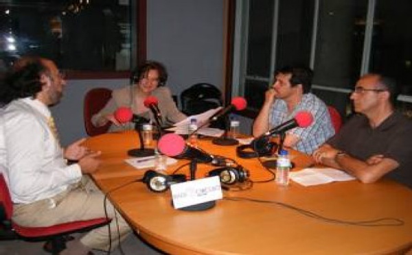 Entrevista en Radio Círculo sobre 'Políticos, los nuevos amos' y democracia