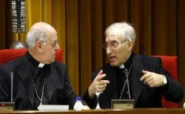 La Iglesia española decide 'resistir' frente a Zapatero  